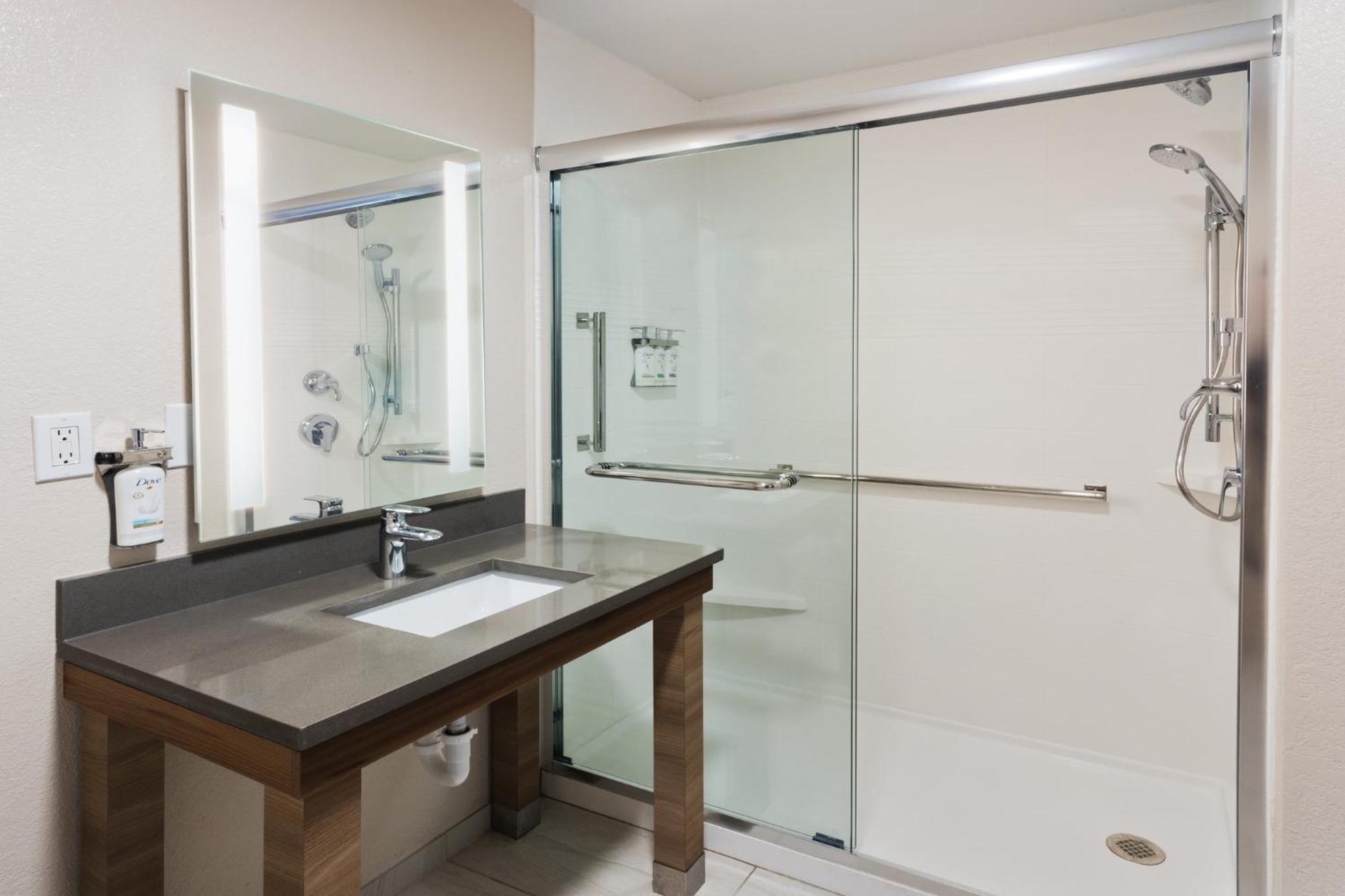 Candlewood Suites Eastchase Park By Ihg Μοντγκόμερι Εξωτερικό φωτογραφία